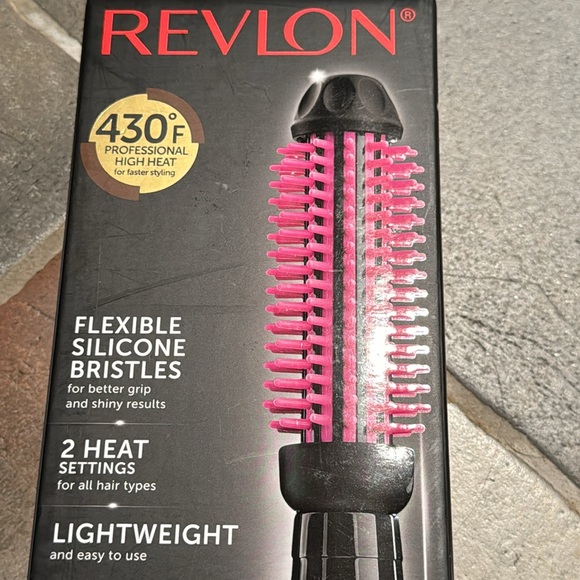 Revlon Salon Volume Body Heated Silicone Brush 430 Degree Heat Pro Collection 1" - Picture 2 of 7